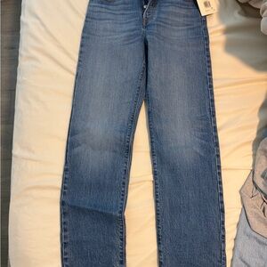 Levi’s Wedgie Straight Jeans